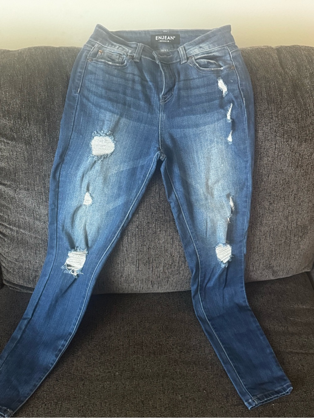 ENJEAN Distressed Dark Blue Women's Skinny Jeans